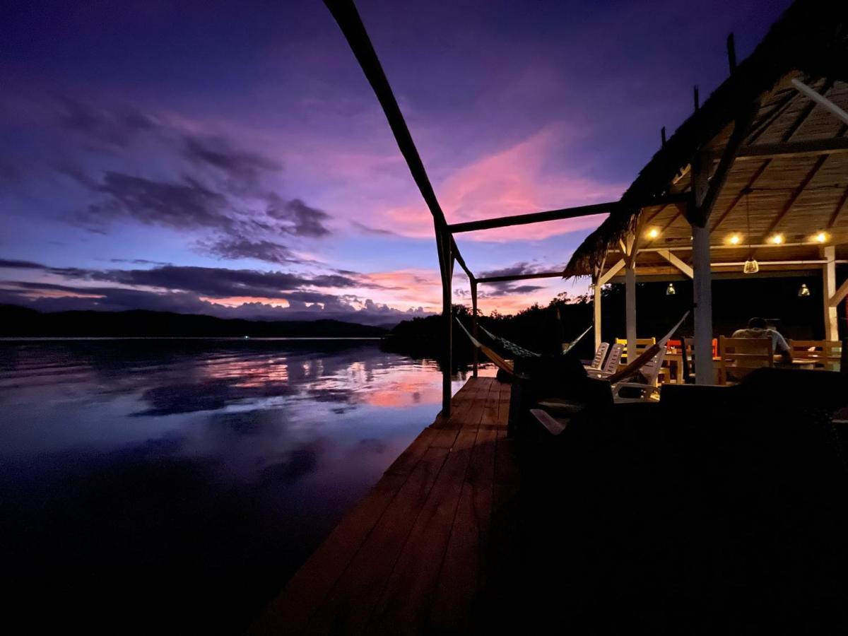 El Clandestino Villa Bocas del Toro Exterior photo
