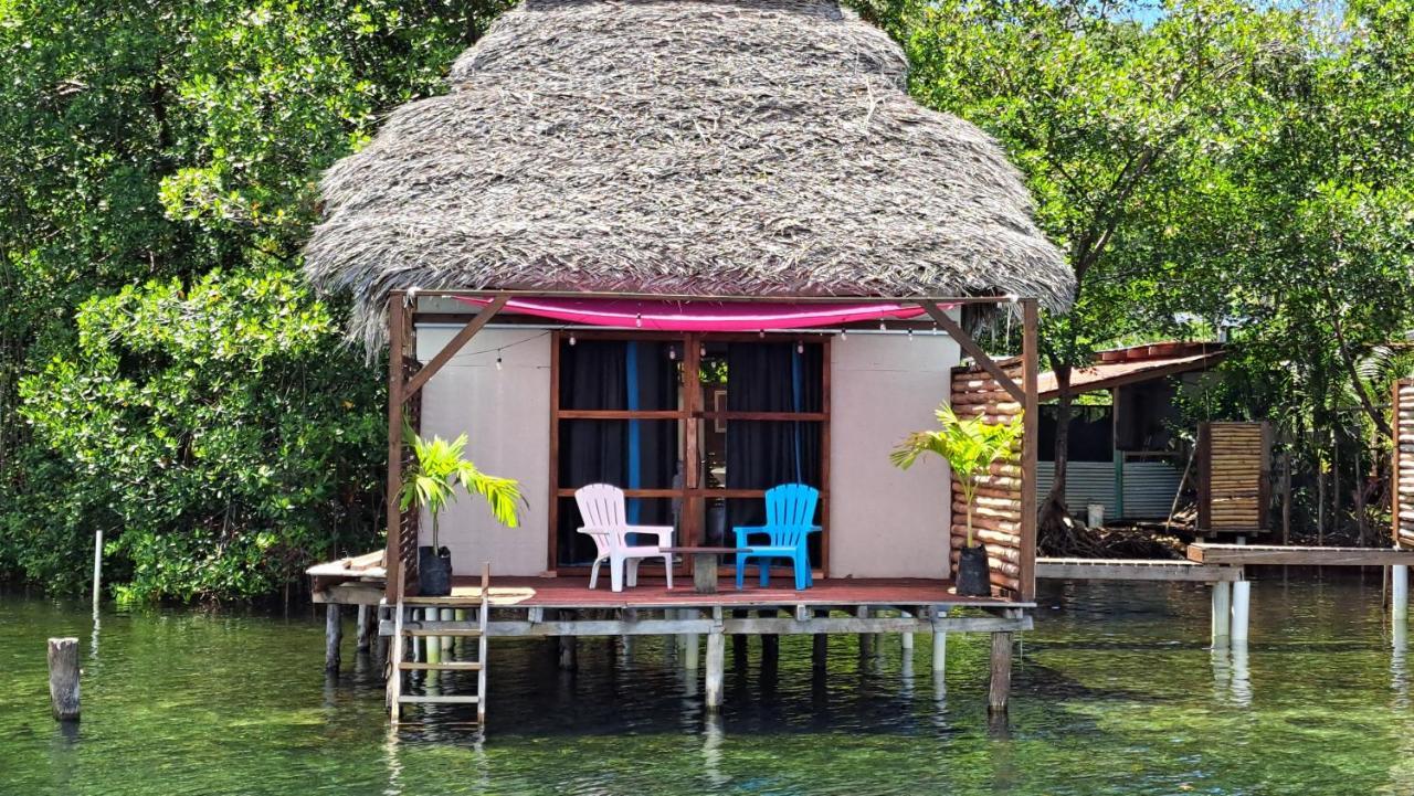 El Clandestino Villa Bocas del Toro Exterior photo
